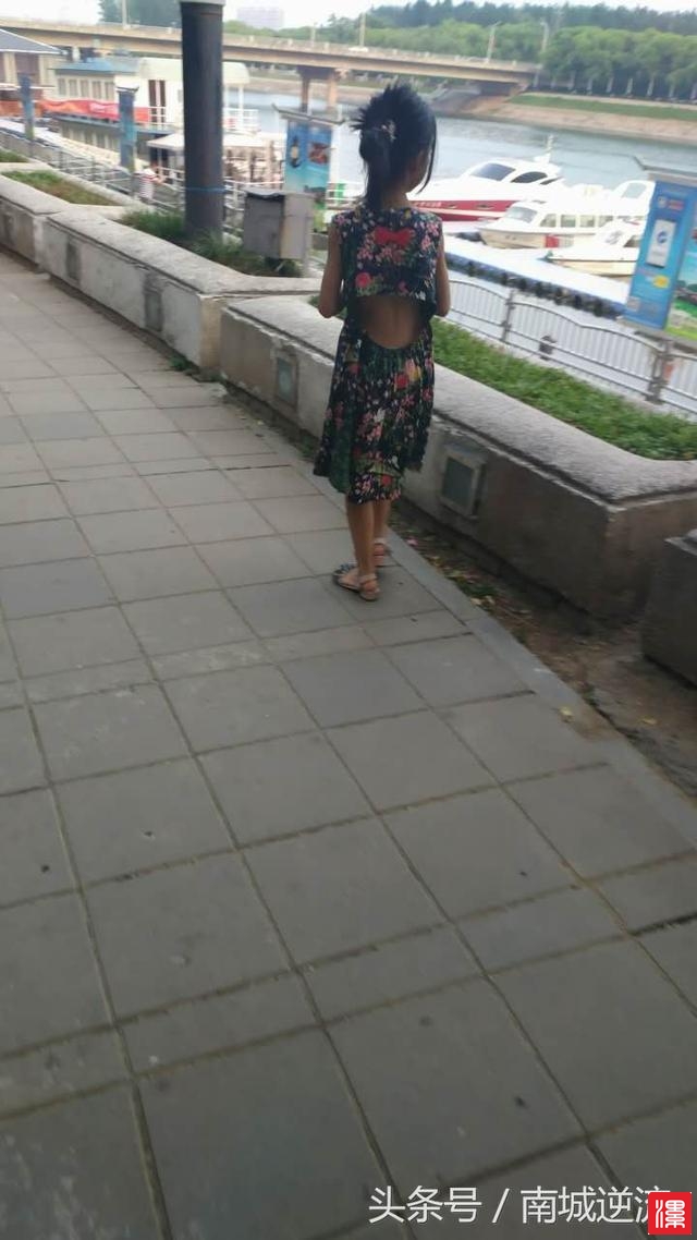 vO7Kk929OfKOkkG7.jpg