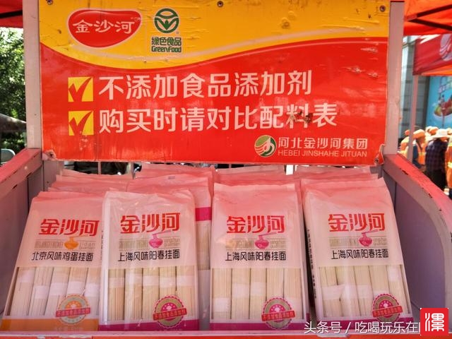 P3Q9KG64QnXZzKXS.jpg