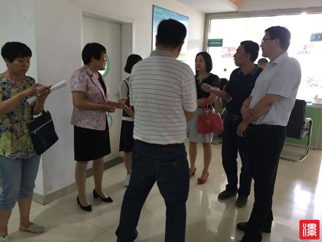 Ic11I71cORss1mRF.jpg
